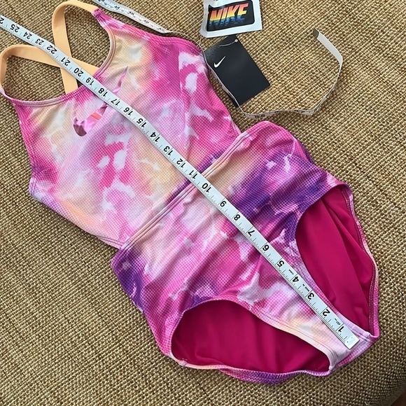 Nike Girls Swimsuit Size M 10-12 YRS - Picture 4 of 7